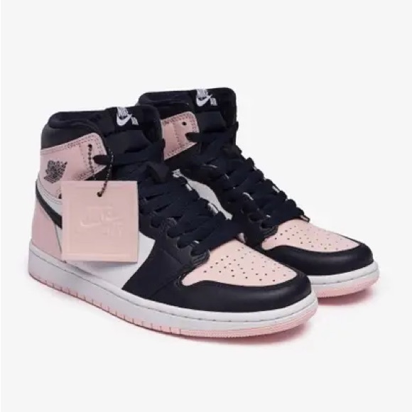 Nike Shoes - NWT NIKE AIR JORDAN 1 RETRO HIGH "ATMOSPHERE (W)